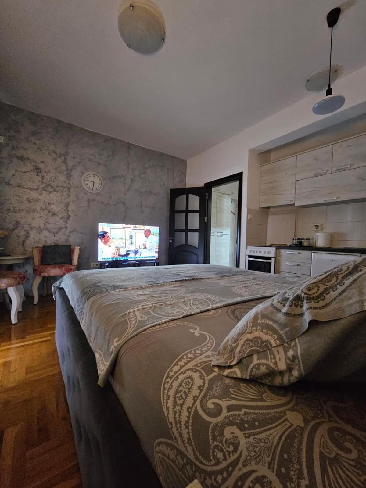 Studio Place 8 Podgorica Exterior photo